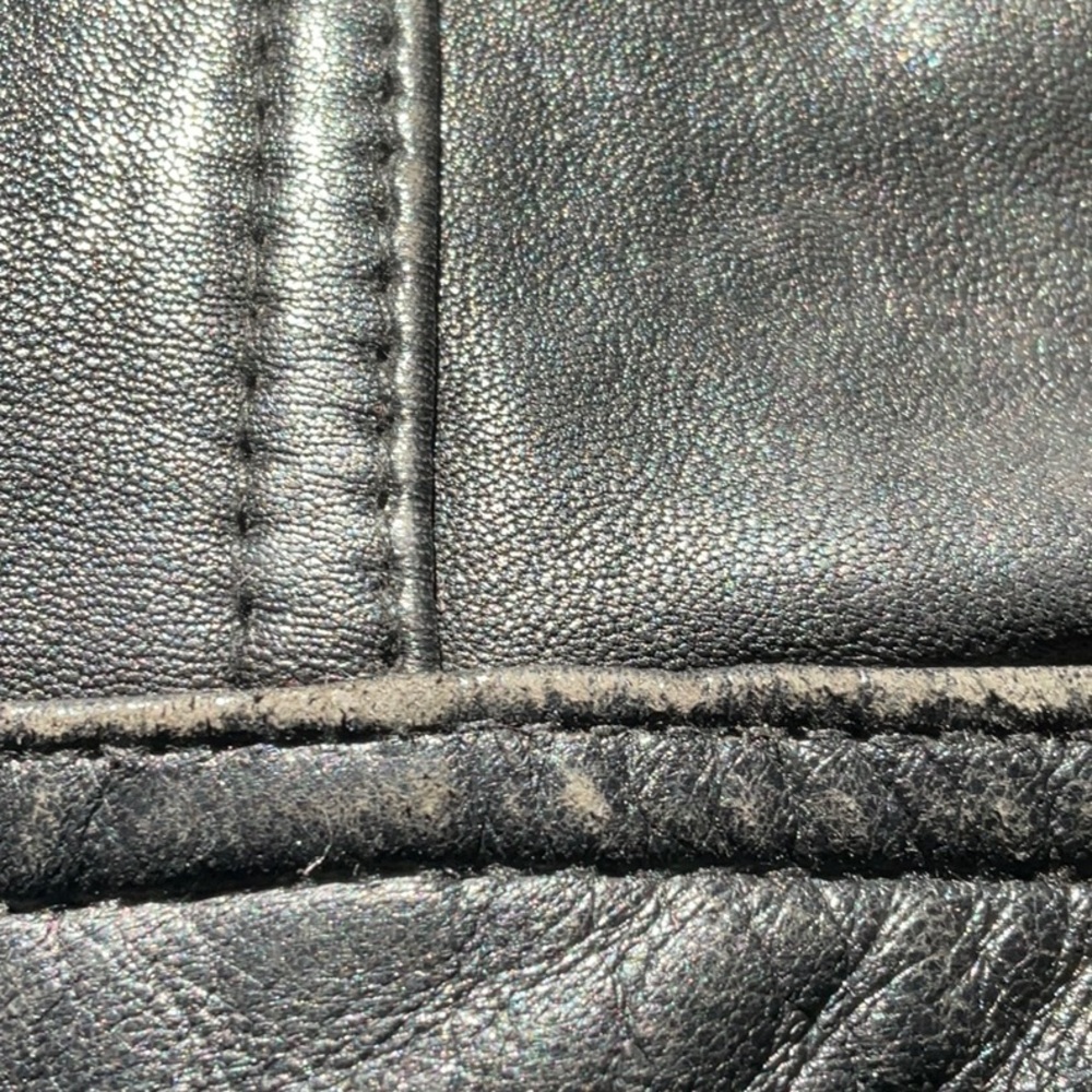 “DANIER” 100% Black Leather Fitted Button Up Jacket. - Picture 15 of 16
